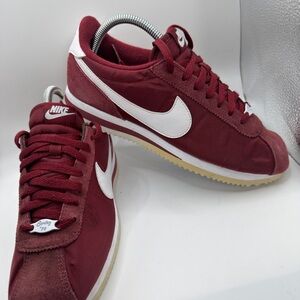 Nike  Cortez Men's Burgundy and White Sneakers